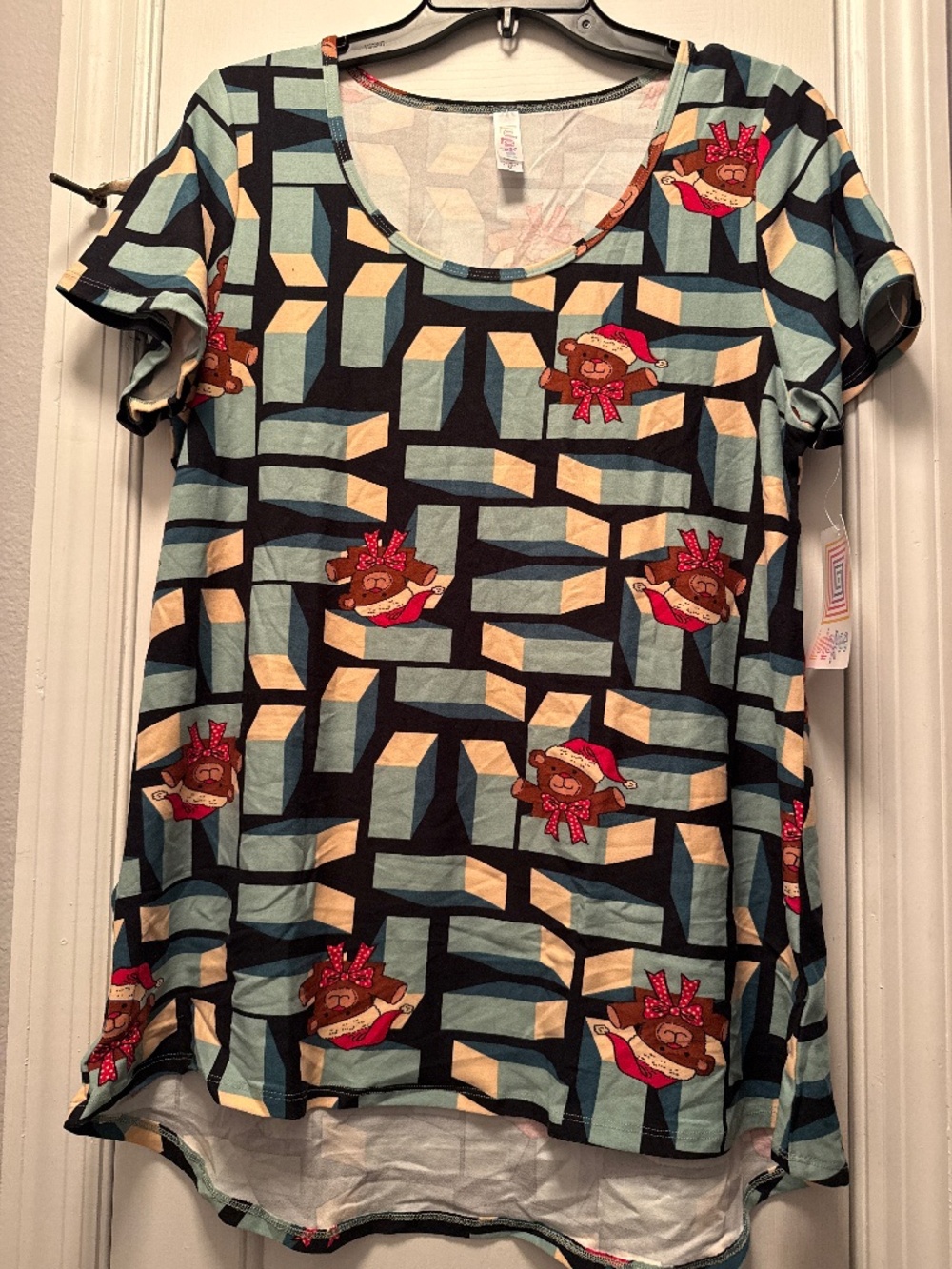 Lularoe shirt